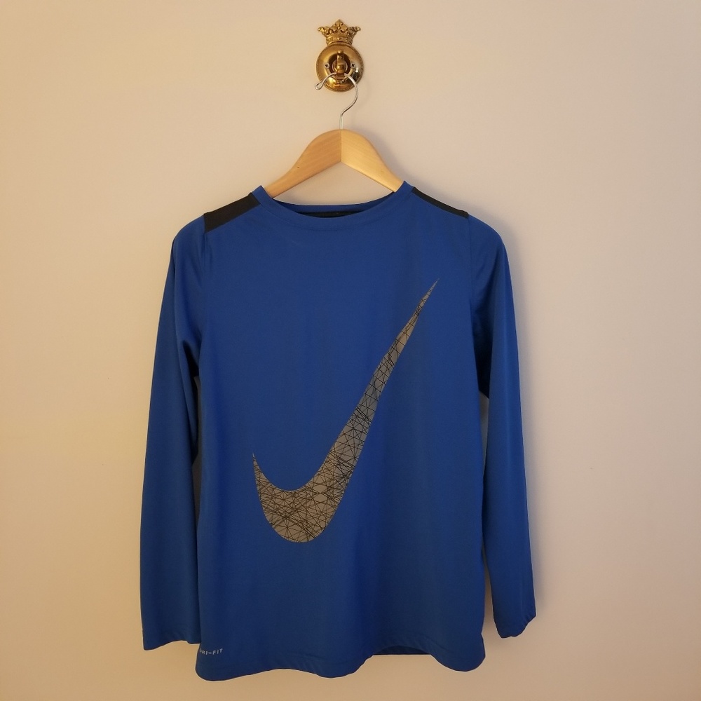 🔥 Nike Active Athletic Tee Shirt